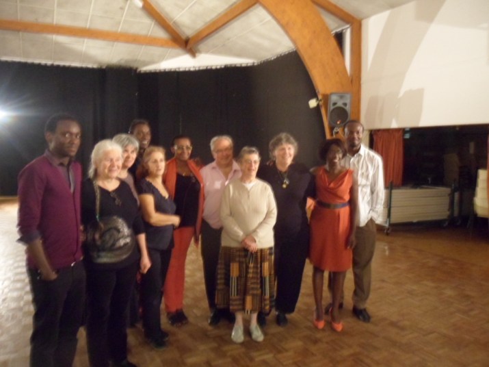 La journée s'est prolongée en soirée conviviale. La Communauté de Pensée vit sa vie.